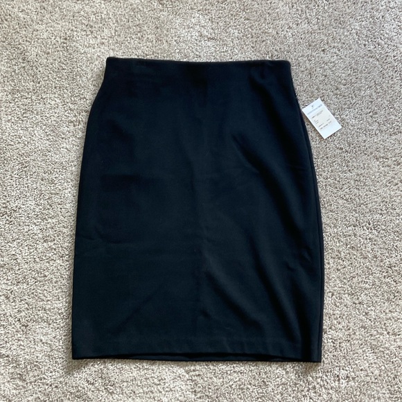 Philosophy Dresses & Skirts - philosophy • Black Pencil Skirt